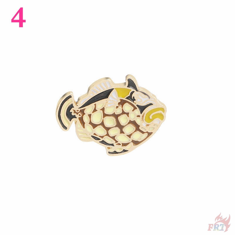 Cài áo bằng kim loại hình cá heo