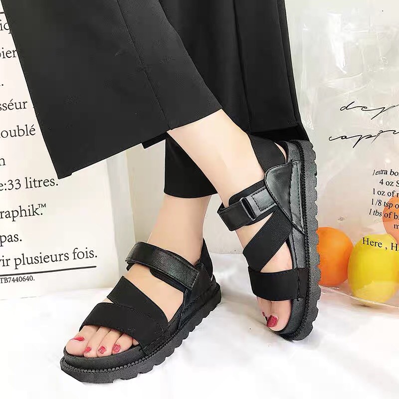 Giày sandal học sinh quay ngang quay chéo s61