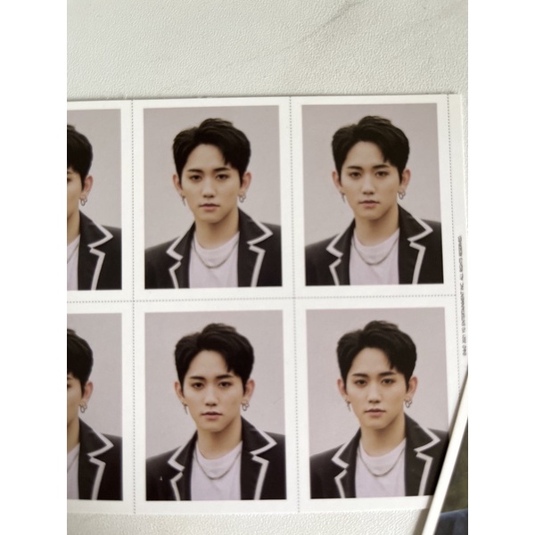 Ảnh hình thẻ | TREASURE