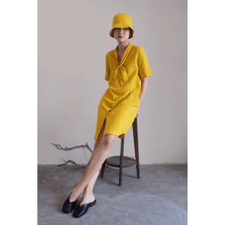 TIMTAY - Đầm linen tay ngắn màu vàng cột nơ
