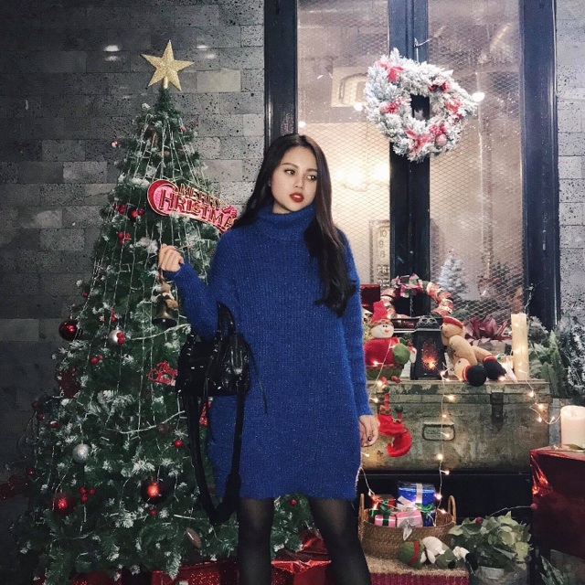 Áo len cổ lọ dáng dài