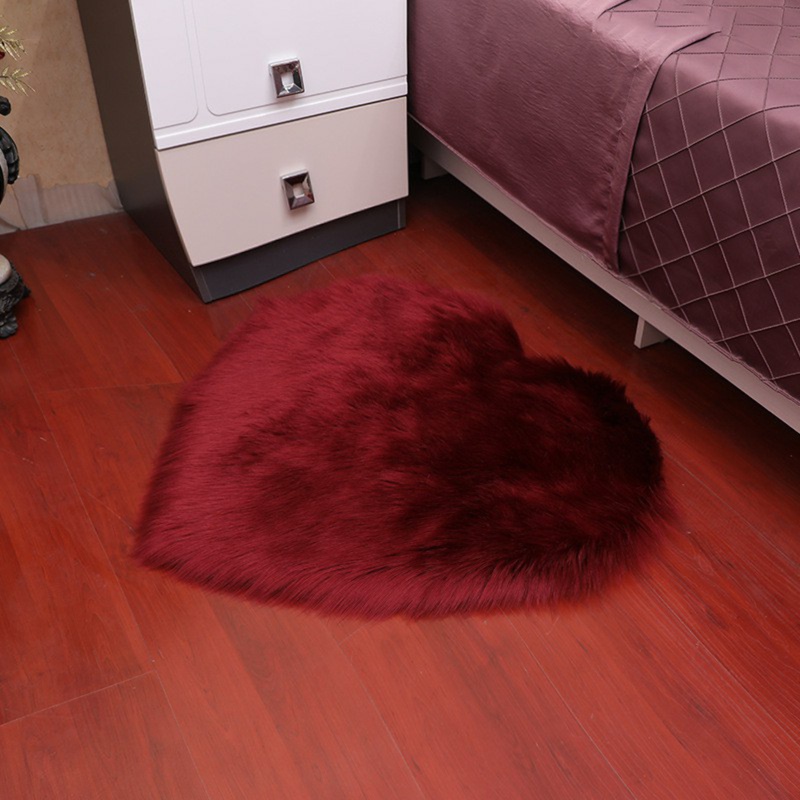 Thảm Lông Hình Trái Tim Siêu Đáng Yêu Cho Bé