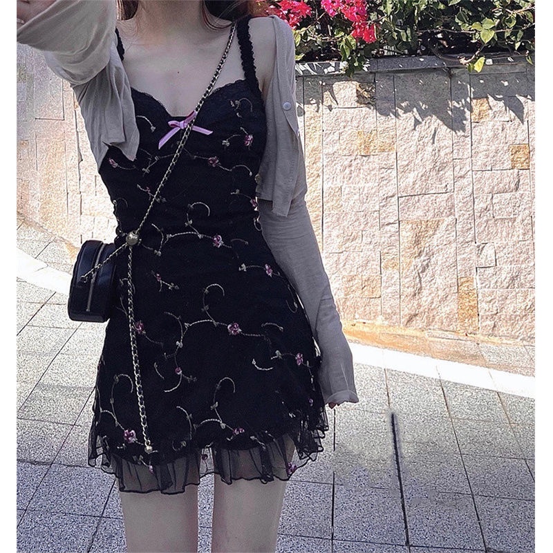 Suit women 2022 summer new pure knitted cardigan, bow tie, sweet and spicy strap dress, two-piece set