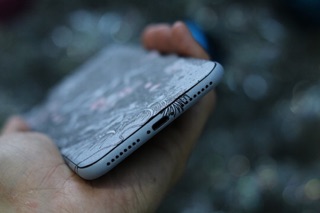 Miếng dán skin điện thoại in hình Oni iphone8plus