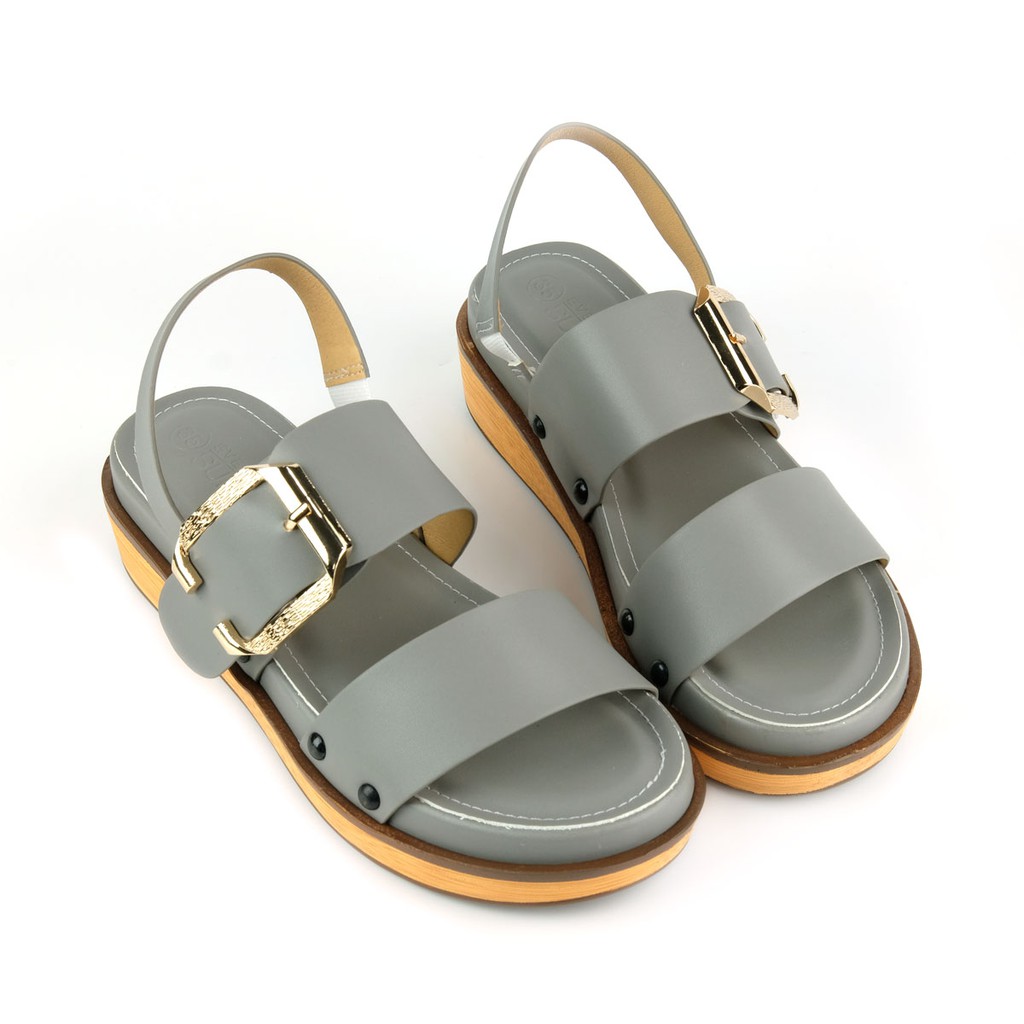 [Mã FASHIONMALLT4 giảm 15% đơn 150k] SUNDAY - Giày sandal nữ quai ngang SD31