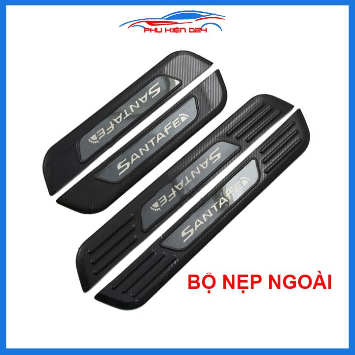 Bộ nẹp bước chân trong ngoài vân Cacbon xe Santafe 2019-2020 chống trầy làm đẹp ô tô