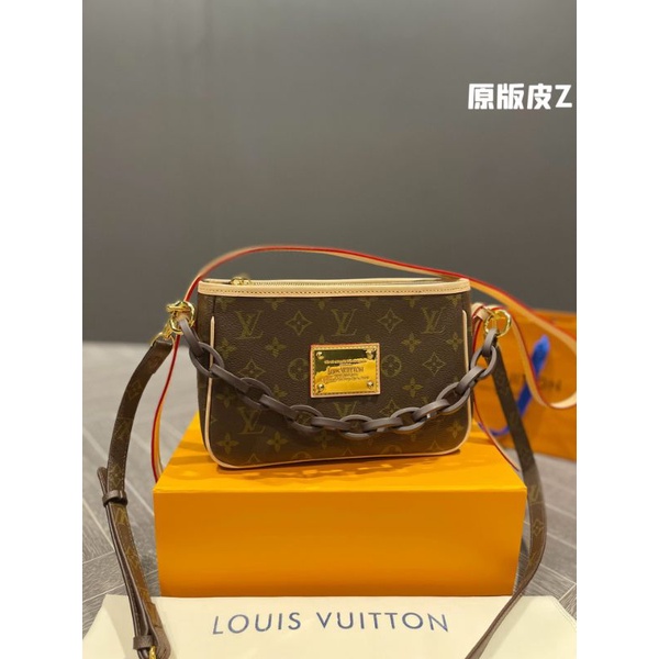 Túi đeo chéo nữ LV Mini hàng super họa tiết sắc nét sz23cm full 2 box nam châm