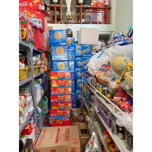 Nước Yến Sào Khánh Hoà Sanest, hộp 6 lọ