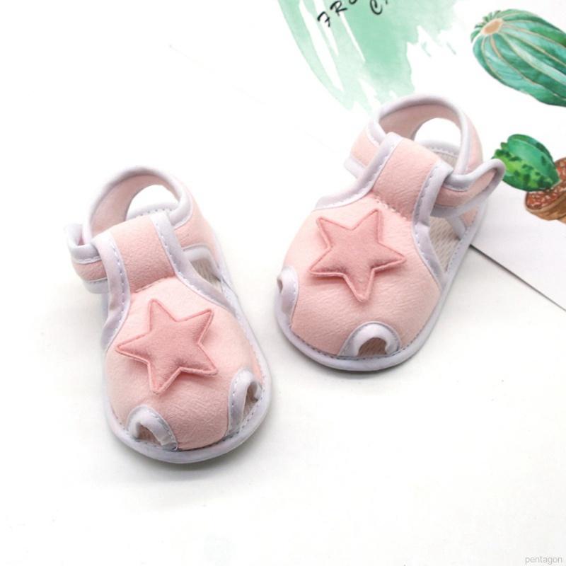 Giày xăng đan đế mềm chống trượt thiết kế thoáng khí cho bé tập đi