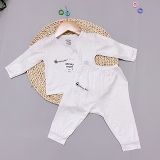 Bộ sơ sinh cài lệch , đáp đũng Nền Trơn Minky mom chất pettit
