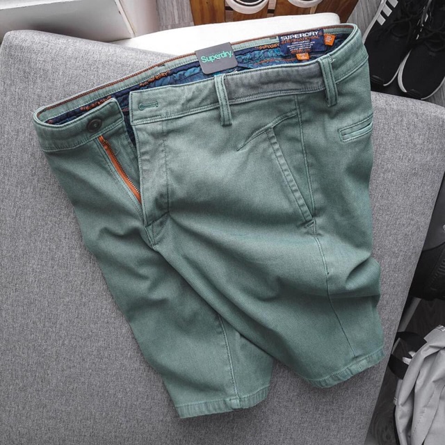 Quần short kaki nam