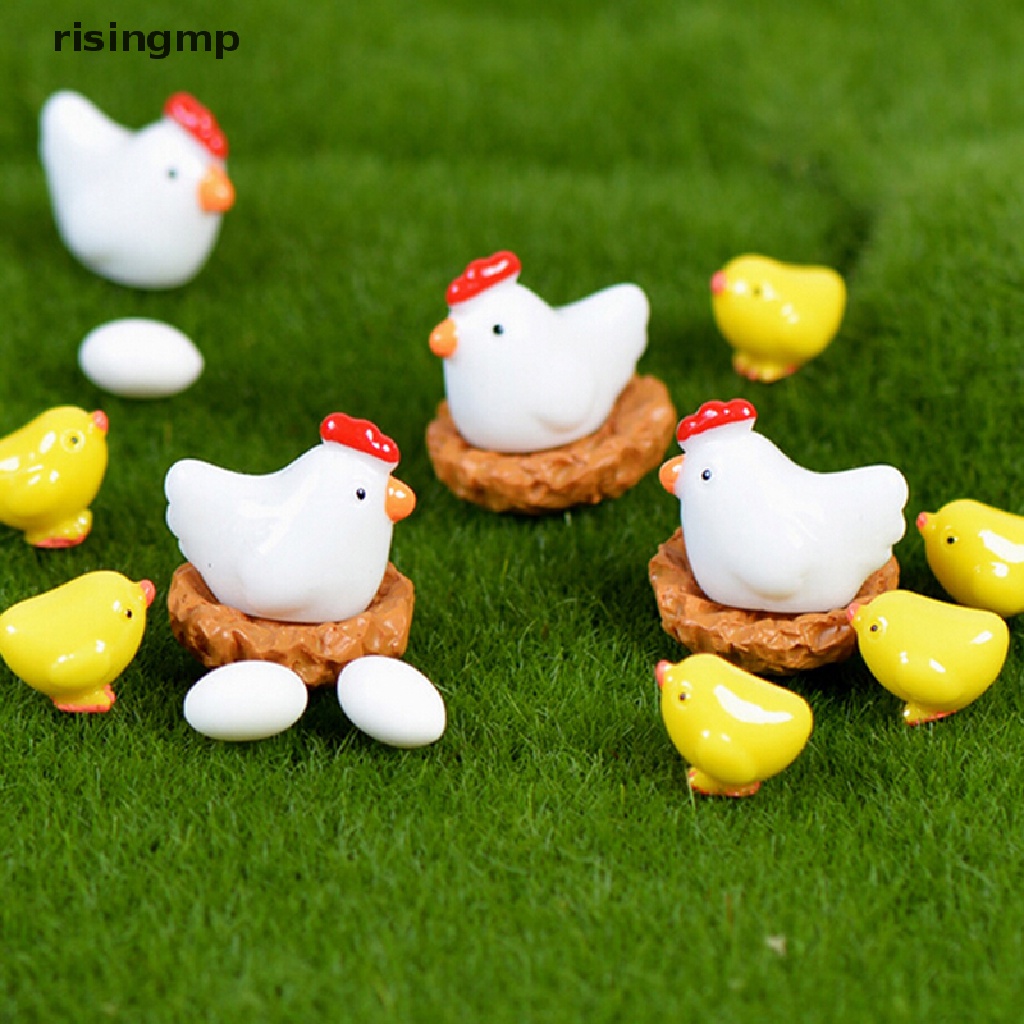 Mô Hình Chú Gà Mini Bằng Nhựa Resin Trang Trí Tiểu Cảnh ♨Trên đó