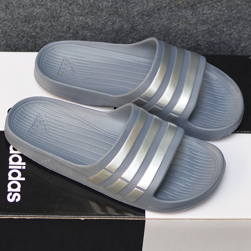 Adidas Duramo màu xám sọc bạc