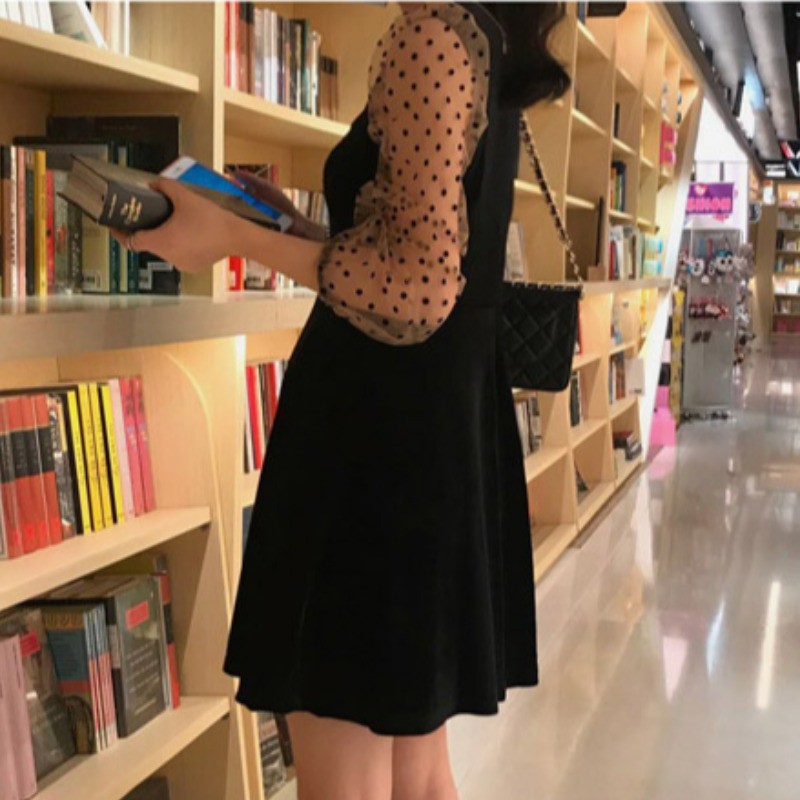 Đầm Nhung Tay Dài Phối Lưới Họa Tiết Chấm Bi Thời Trang Cho Nữ | BigBuy360 - bigbuy360.vn