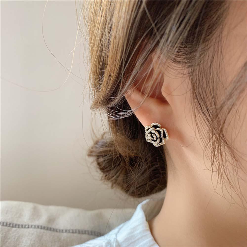 Bông Tai Hình Hoa Trà Đen Phong Cách Pháp Thời Trang Cho Nữ