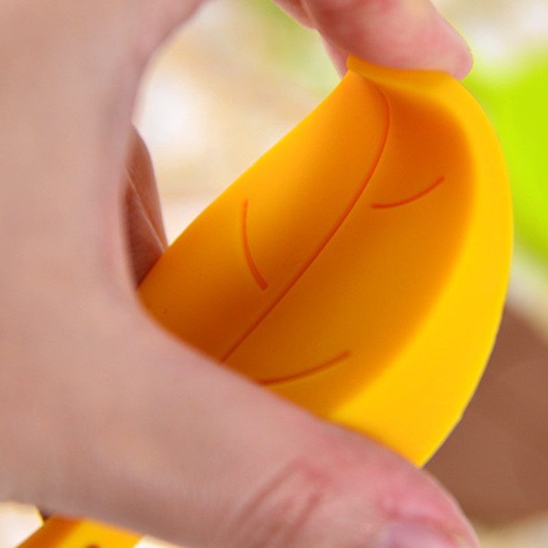 Dụng Cụ Chặn Cửa Bằng Silicone 4 Màu Chống Kẹp Tay An Toàn Cho Bé