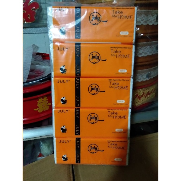 Giấy rút July 300 tờ 3 lớp