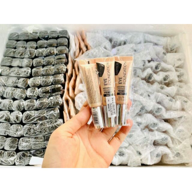 Kem Lót Mắt Catrice Eye Foundation Waterproof Eyeshadow Primer Matt (8ml) | BigBuy360 - bigbuy360.vn