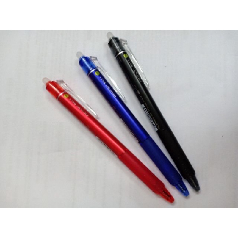 Bút bi tẩy xóa được Pilot Frixion