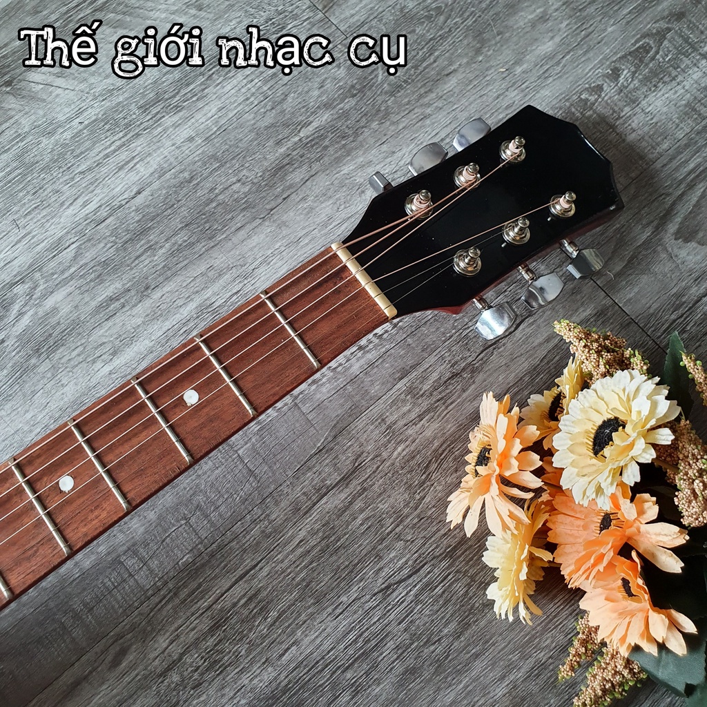 Đàn guitar mặt gỗ thông + EQ gắn loa - Màu cam đen - Tặng kèm 7 phụ kiện - Bảo hành 12 tháng