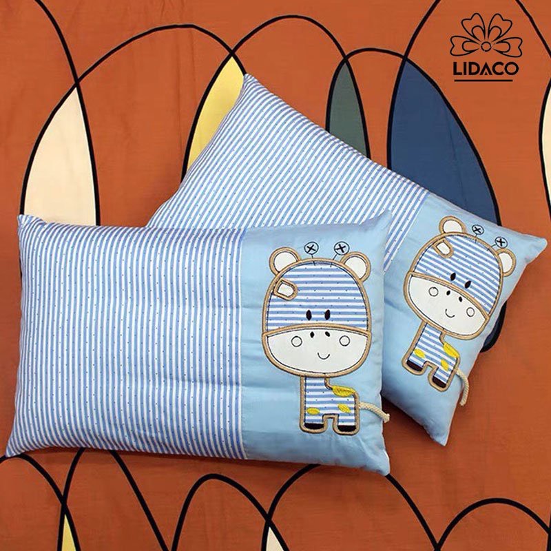 Gối trẻ em Lidaco hình chú bò vải Cotton ruột bông microfiber 30x50cm trẻ từ 2-8 tuổi