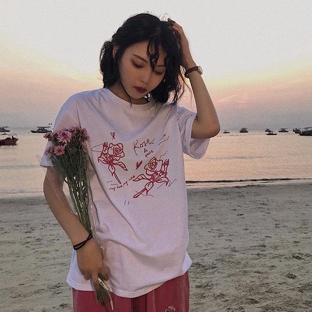 Áo Thun Tay Ngắn Dáng Rộng Hoạ Tiết Hoa Phong Cách Hàn Quốc