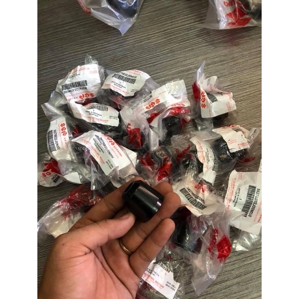 gù đối trọng tay lái xe satria fi