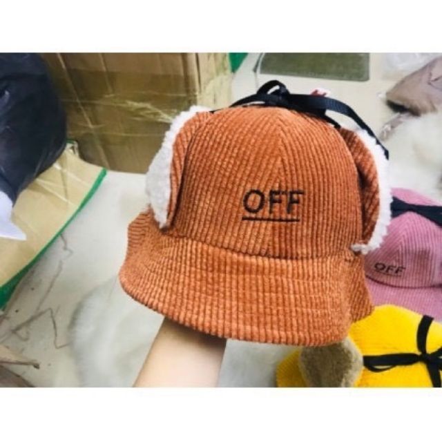 Mũ &quot;off&quot; kèm bịt tai cực ấm và cực xinh cho bé