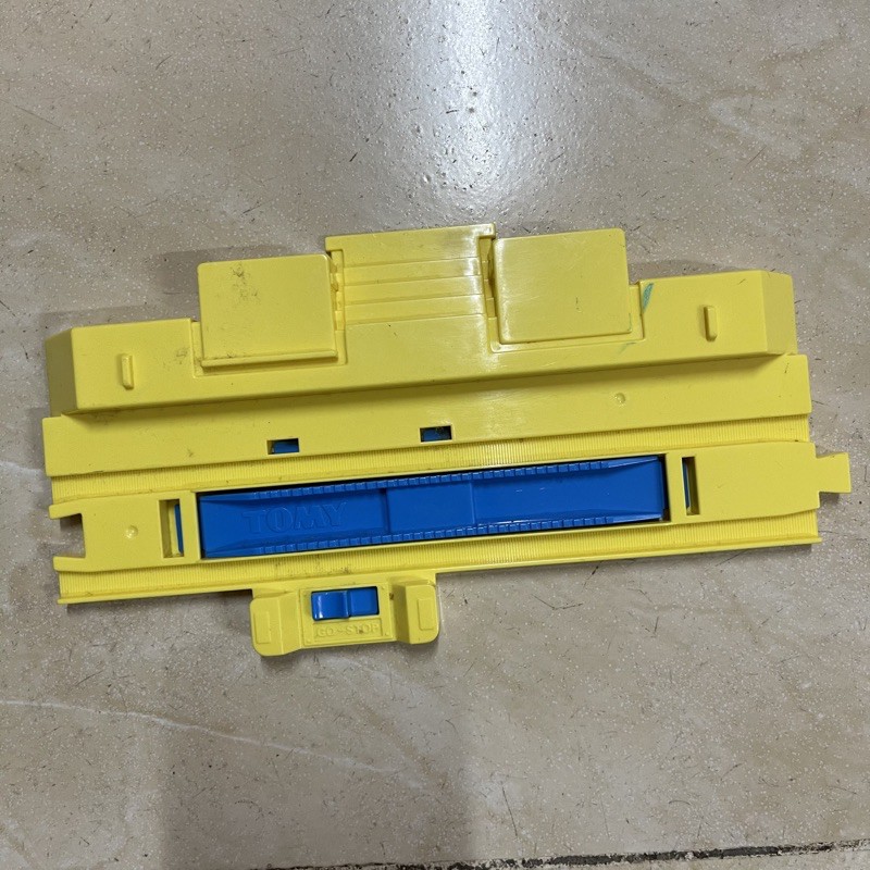 Phụ kiện Takara Tomy new 95%