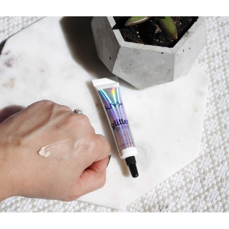 Kem Lót Nhũ Mắt & Môi Nyx Glitter Primer | BigBuy360 - bigbuy360.vn