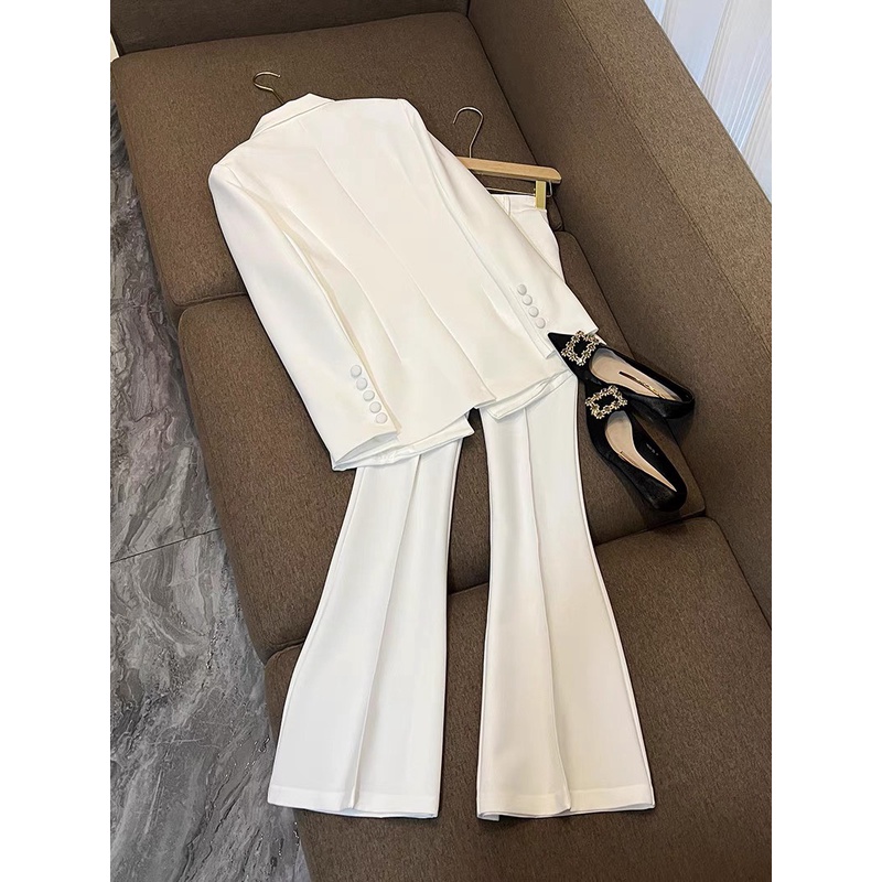 Set Vest nữ áo blazer nữ, quần ống loe nữ cạp nhỏ màu trắng QUYNH Design AV001