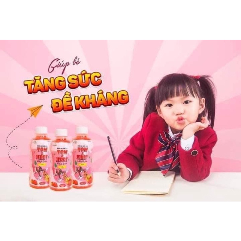 Nước điện giải Tom &amp; Jerry vị dâu ( thùng 24 chai * 250ml) - Phục hồi sức khoẻ, bù nước và chất điện giải