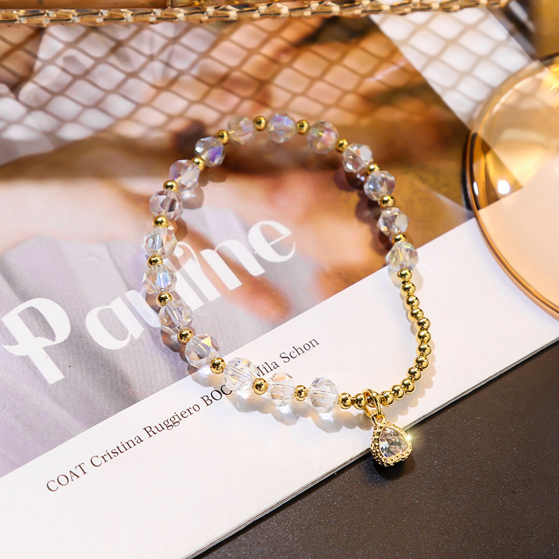 Vòng tay may mắn thiết kế đơn giản xinh xắn cho nữ