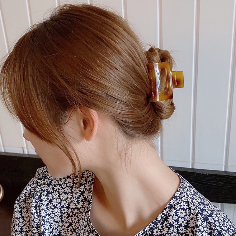 Kẹp tóc hình cá mập nhỏ xinh thời trang nhật bản