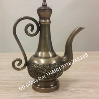 Bình rượu thờ bằng đồng