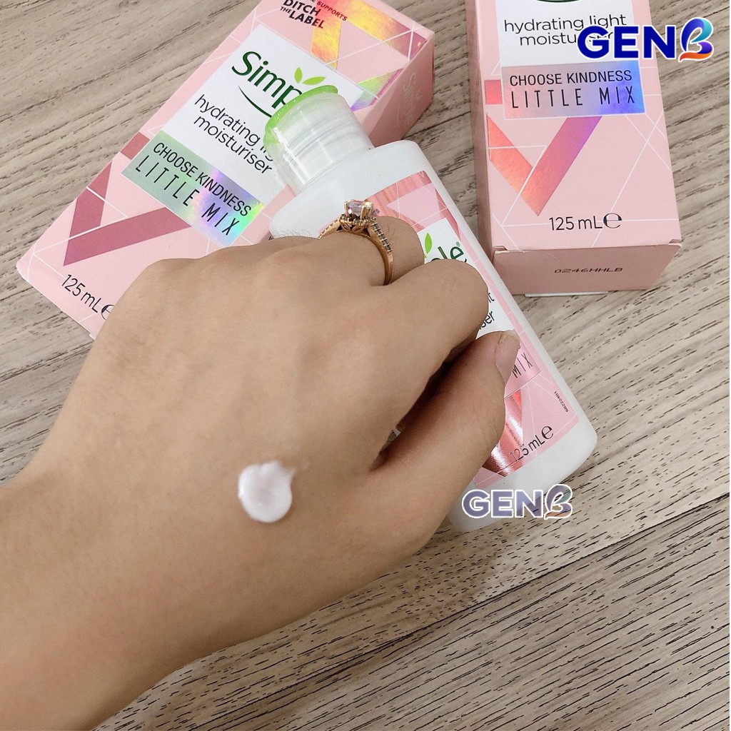 Kem Dưỡng Ẩm Simple Cho Da Dầu Mụn Da Nhạy Cảm Ban Ngày Ban Đêm Hydrating Light Moisturiser- Kem Sữa Dưỡng Da Mặt- GENB