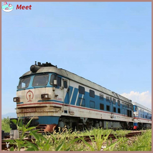 Bộ đồ chơi xe lửa chạy trên đường ray độc đáo thú vị dành cho bé