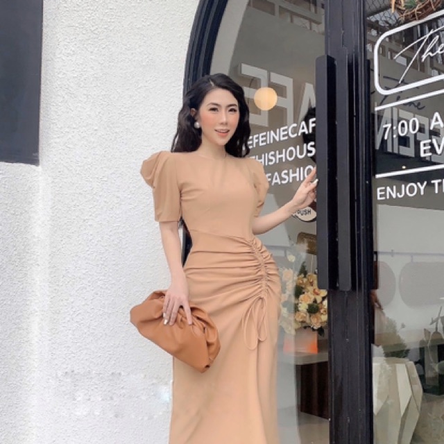 Đầm rút thân tay phồng cổ tròn | BigBuy360 - bigbuy360.vn