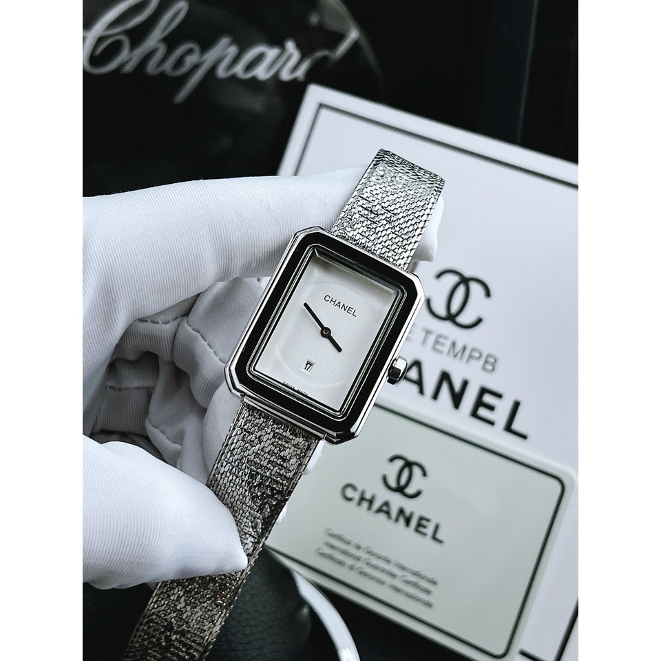 Đồng hồ nữ Chanel Boy - Friend Tweed 26x32mm máy Thụy Sĩ Swissmade, Full đá cao cấp