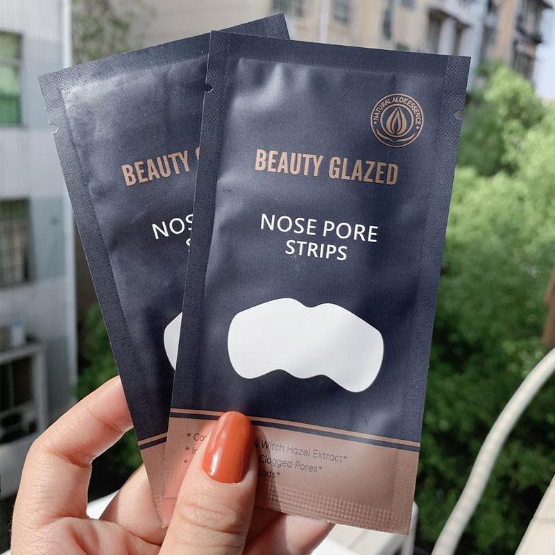 1 Mặt Nạ Lột Mụn Đầu Đen Vùng Mũi Hiệu Beauty Glazed