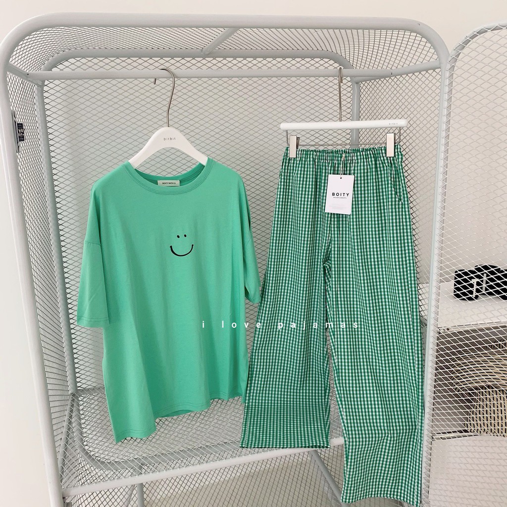 [CÓ SẴN]Set đồ ngủ áo phông trắng quần dài caro bộ ngủ Hàn Quốc, cute dễ thương | BigBuy360 - bigbuy360.vn