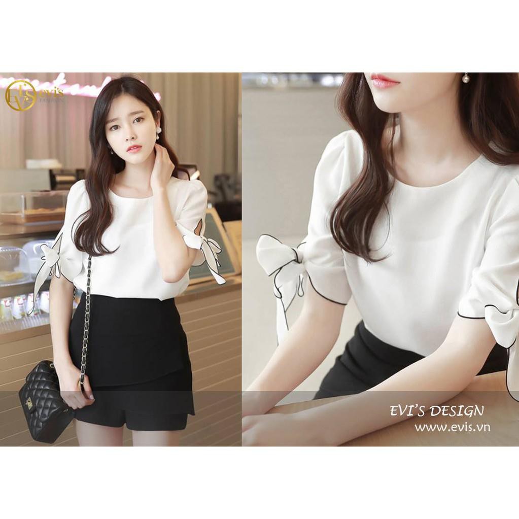 Áo thiết kế mới lạ với kiểu tay xẻ thắt nơ cùng gam màu trắng tinh tế