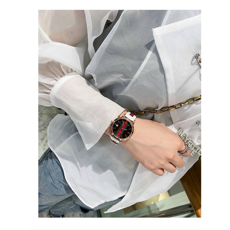 Đồng hồ Nữ GUCCI Size 34mm, mặt tròn, dây da bền màu