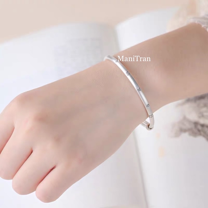 Vòng Tay Bạc Khắc Om Mani Padme Hum