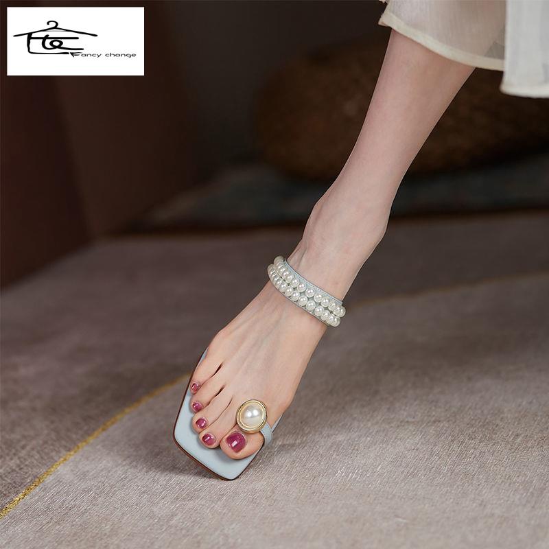 Sandal Mùa Hè 2022 Gót Vừa Quai Da Đính Hạt Ngọc Trai Phong Cách Pháp Cho Nữ