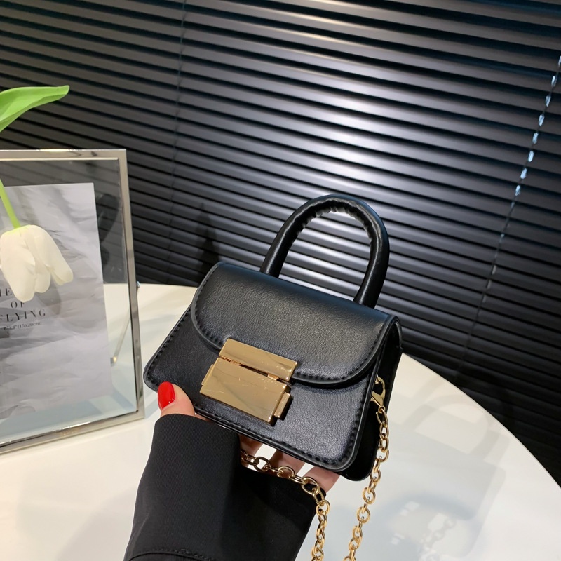 Túi Xách Dáng Vuông Thời Trang Cho Nữ