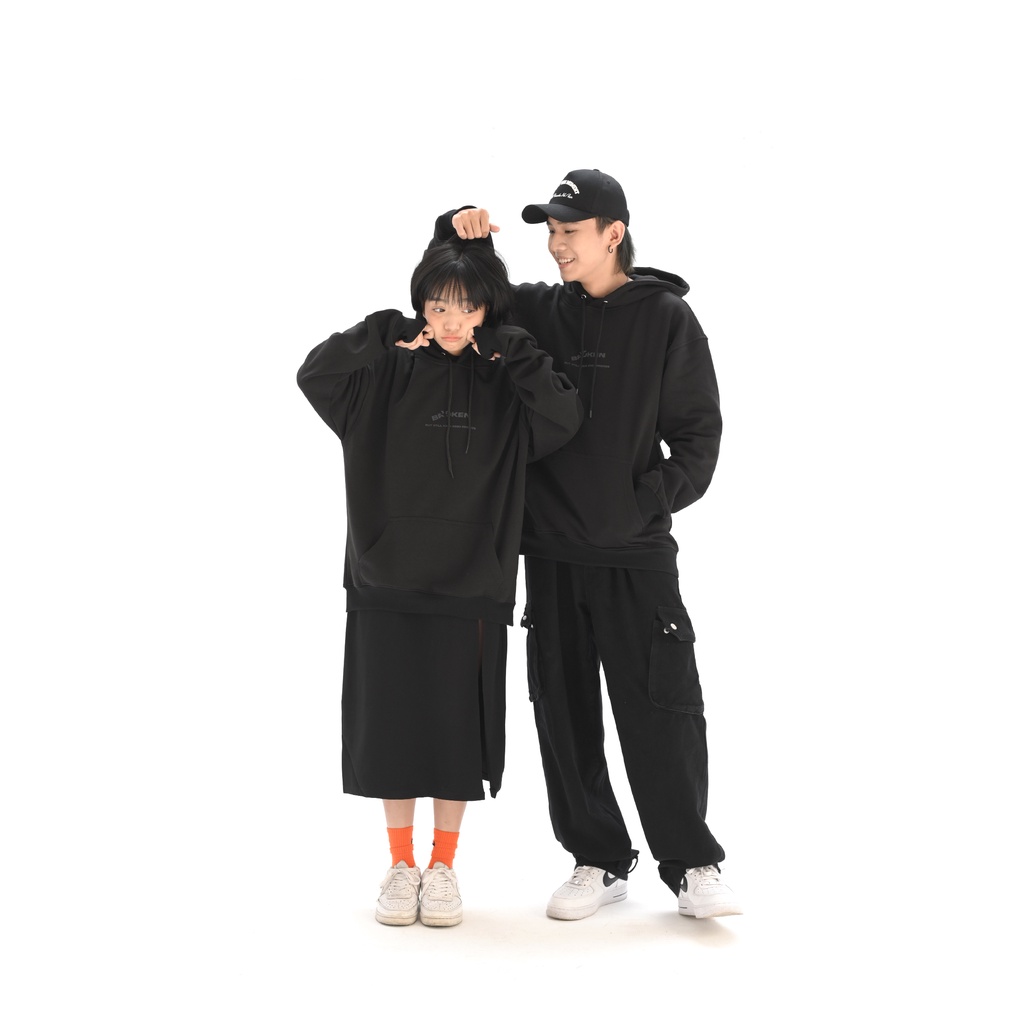 Áo khoác trùm đầu Broken