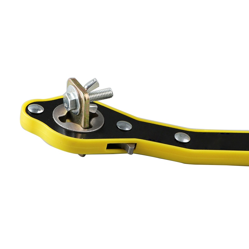 Cờ Lê Cầm Tay Có Bánh Cóc Dùng Để Sửa Chữa Xe Hơi