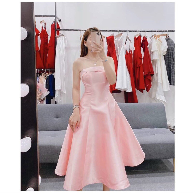 đầm xoè cúp ngực