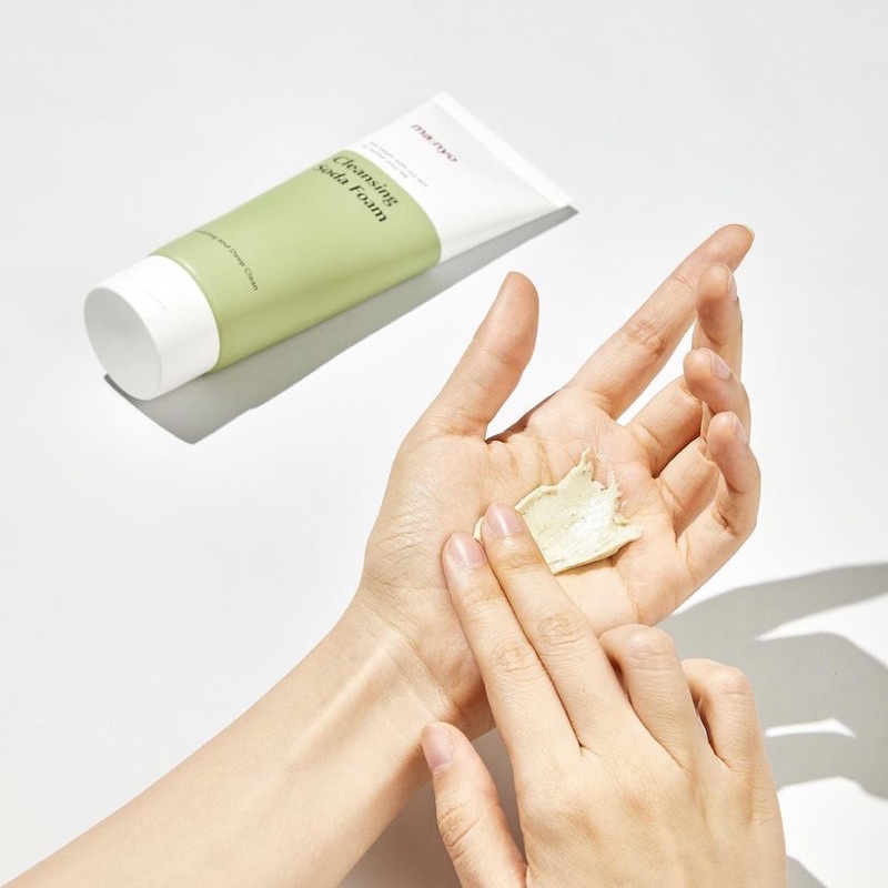 Sữa rửa mặt sạch sâu cho da dầu mụn Manyo Purifying Soda Foam